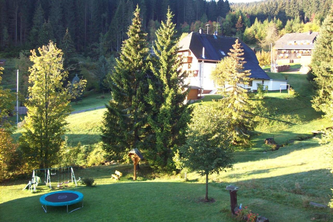 Schwarzwald-Hotel Kraeutle Feldberg  Bagian luar foto